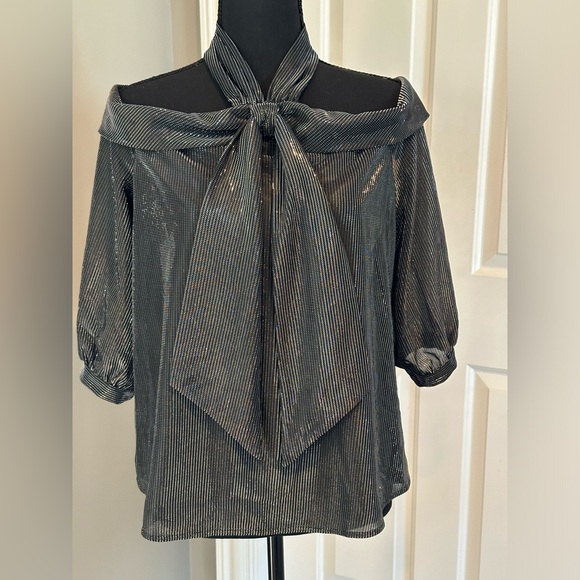 CeCe Metallic black silver top size M off the shoulder halter top with bow🖤 - Picture 2 of 13